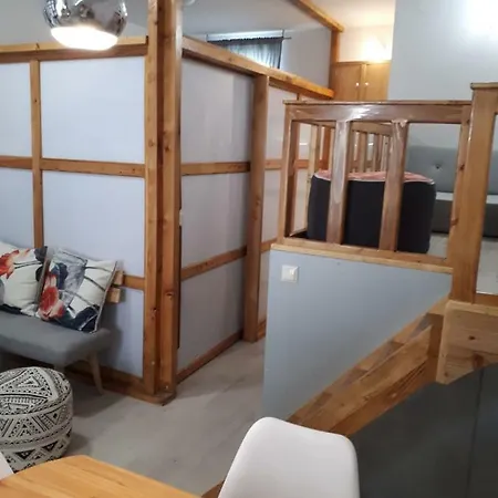 Tomas Apartament *